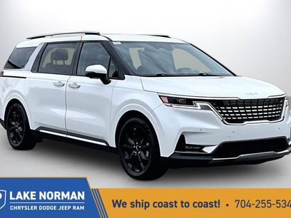 Used 2024 Kia Carnival SX