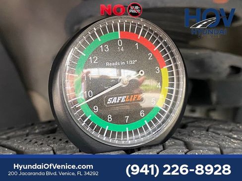 Used 2024 Hyundai Palisade Limited FWD image 40