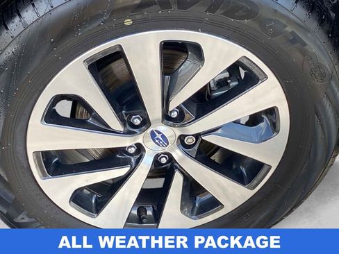 Used 2025 Subaru Outback Premium image 28
