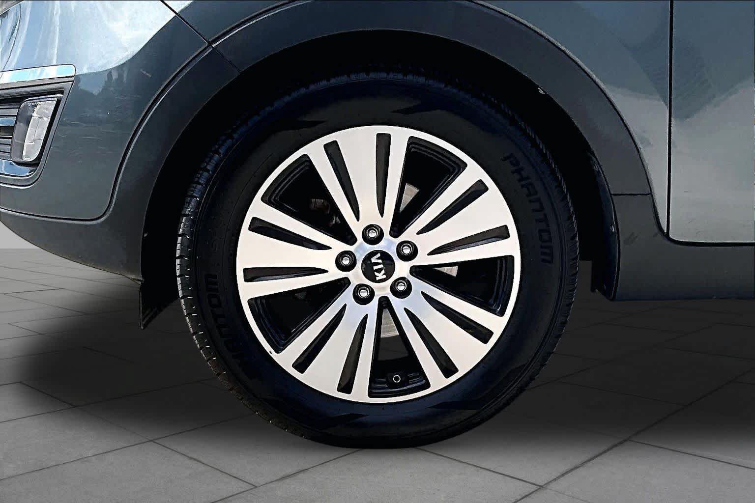 Used 2014 Kia Sportage EX FWD image 10