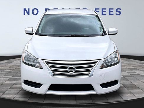 Used 2015 Nissan Sentra SV image 2