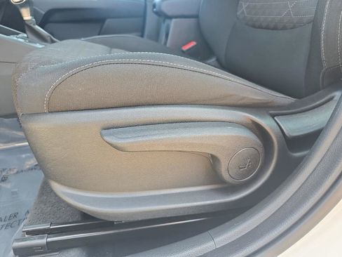 Used 2023 Kia Rio S FWD image 19