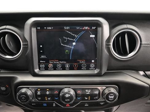 Used 2023 Jeep Wrangler Unlimited Sahara w/ Cold Weather Group AWD/4WD image 20