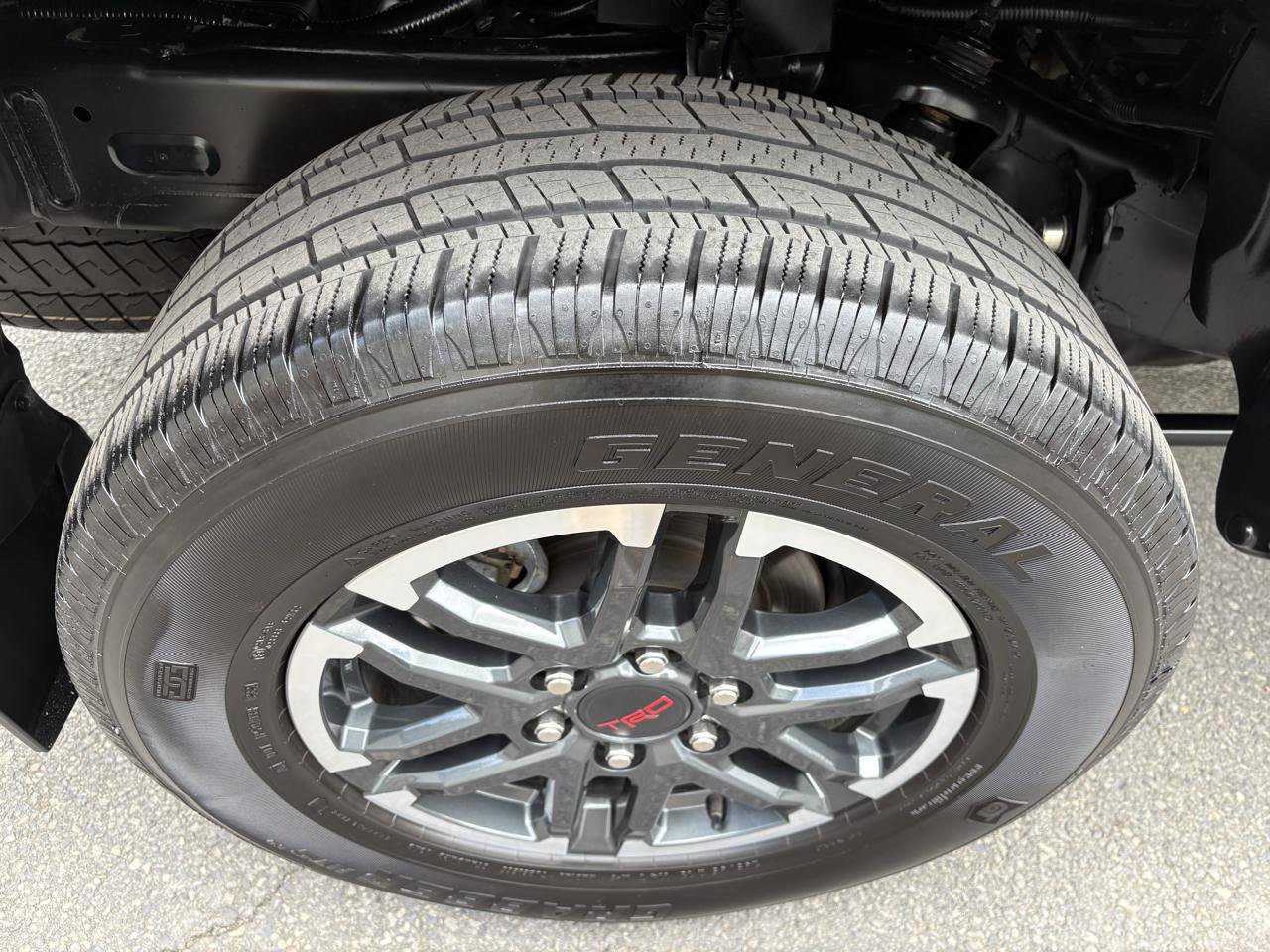 Used 2024 Toyota Tacoma TRD Sport w/ TRD Sport Upgrade Package AWD/4WD image 12