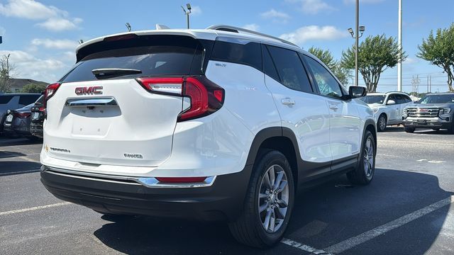 Used 2023 GMC Terrain SLT AWD/4WD image 7