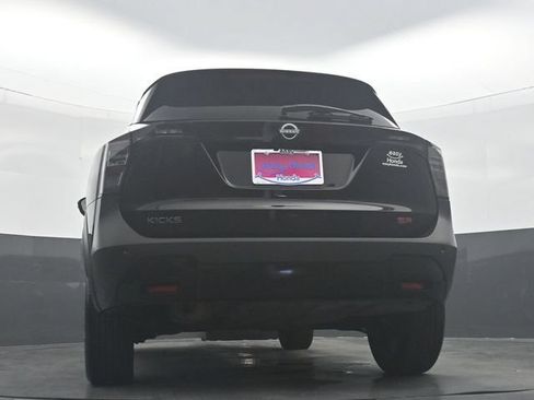 Used 2026 Nissan Kicks SR FWD image 31