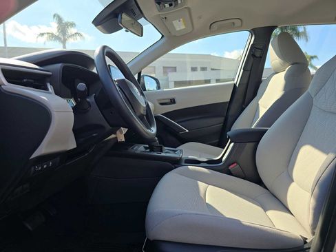 Certified 2026 Toyota Corolla Cross L image 21