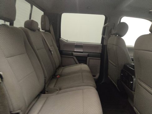 Used 2017 Ford F150 XLT w/ Equipment Group 302A Luxury AWD/4WD image 19