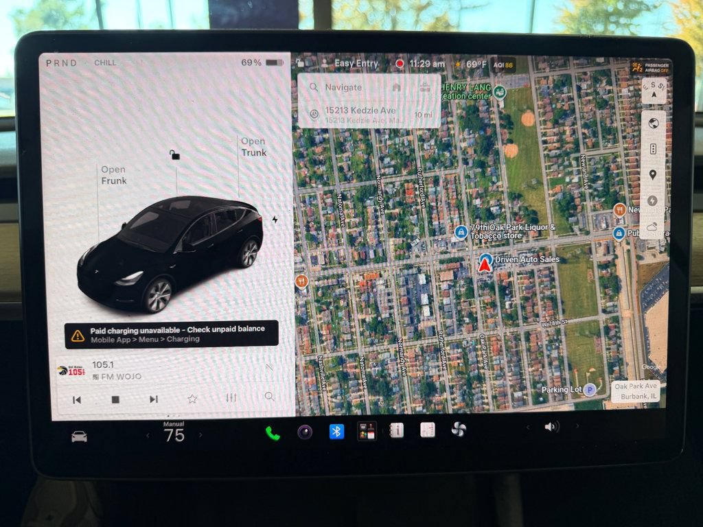 Used 2022 Tesla Model Y Long Range AWD/4WD image 29