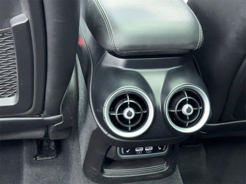 Used 2022 Alfa Romeo Stelvio Ti w/ Active Assist Plus Package image 41