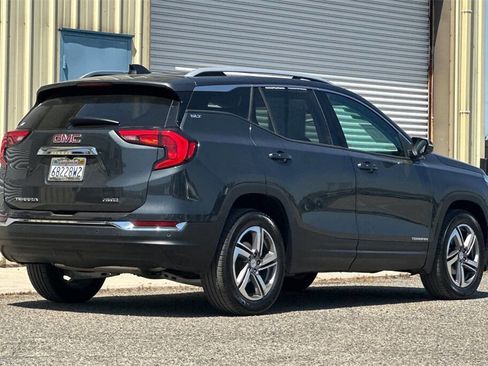 Used 2020 GMC Terrain SLT w/ Preferred Package image 7