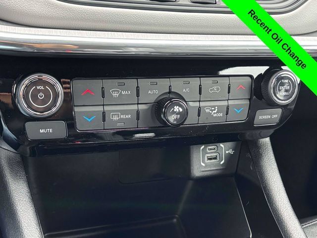 Used 2023 Jeep Compass Limited AWD/4WD image 18