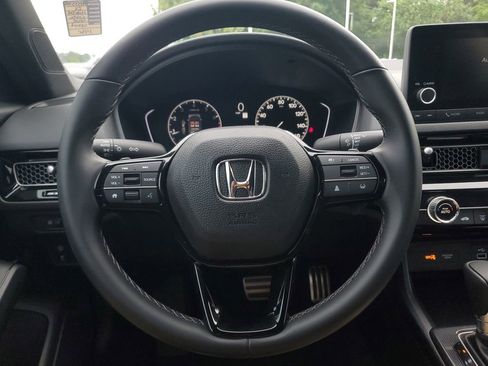 Used 2023 Honda Civic Sport image 19