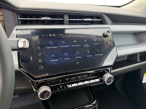 New 2027 Chevrolet Bolt LT image 12