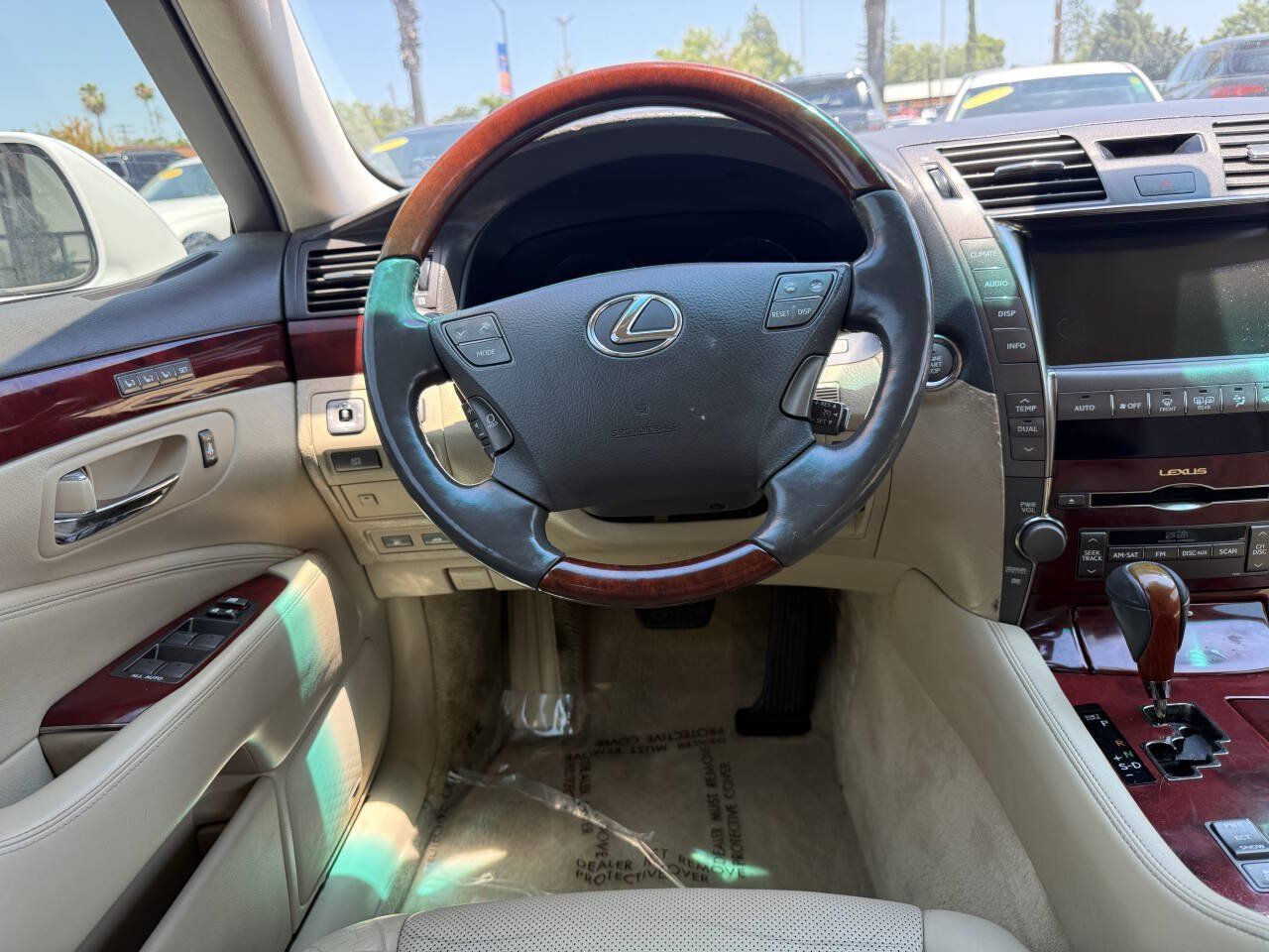 Used 2007 Lexus LS 460 RWD image 16