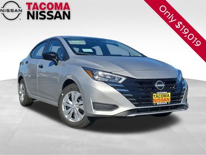 New 2025 Nissan Versa S w/ Trunk Package