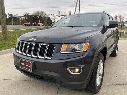 Used 2015 Jeep Grand Cherokee Laredo w/ Quick Order Package 23E AWD/4WD image 8