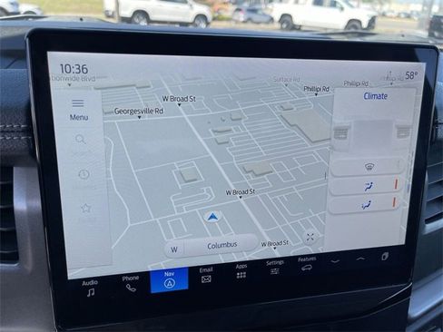 Used 2022 Ford Expedition XLT image 18