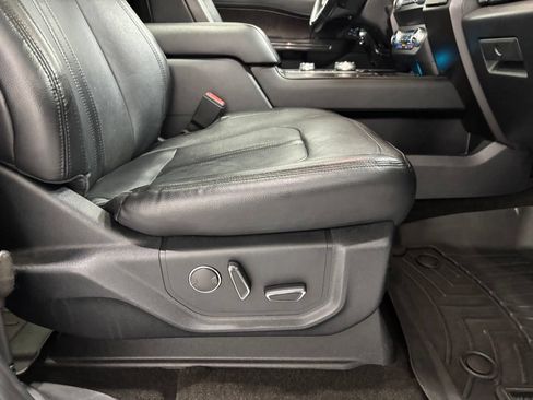 Used 2020 Ford Expedition Max Limited AWD/4WD image 61