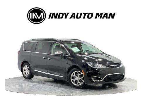 Used 2019 Chrysler Pacifica Limited FWD image 2