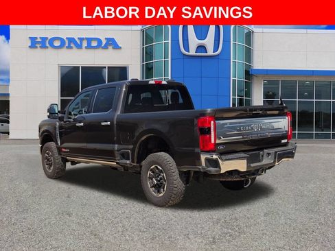 Used 2024 Ford F250 King Ranch w/ Tremor Off-Road Package AWD/4WD image 3