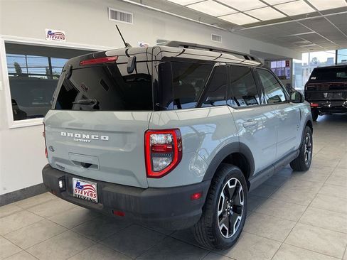 Used 2024 Ford Bronco Sport Outer Banks w/ Tech Package AWD/4WD image 5