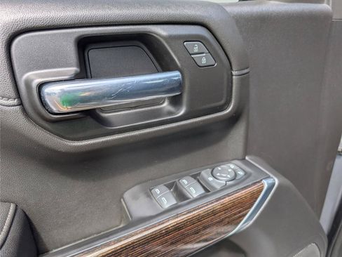 Used 2022 GMC Sierra 1500 Elevation AWD/4WD image 12