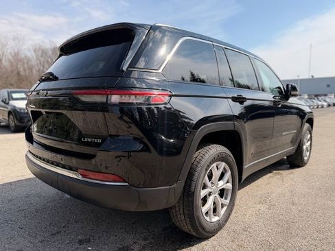 Used 2022 Jeep Grand Cherokee Limited image 6