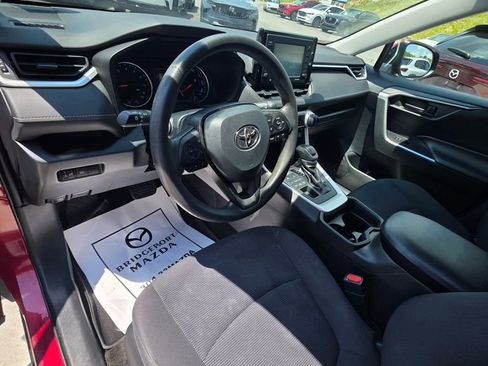 Used 2020 Toyota RAV4 LE w/ All Weather Liner Package AWD/4WD image 12
