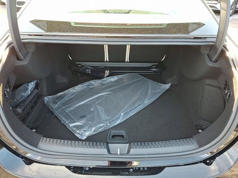 New 2026 Mercedes-Benz E 350 4MATIC Sedan image 23