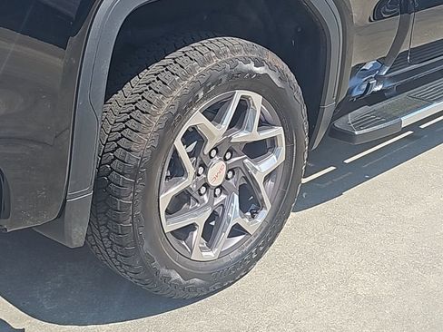 Certified 2025 GMC Sierra 1500 SLT w/ SLT Premium Plus Package image 8