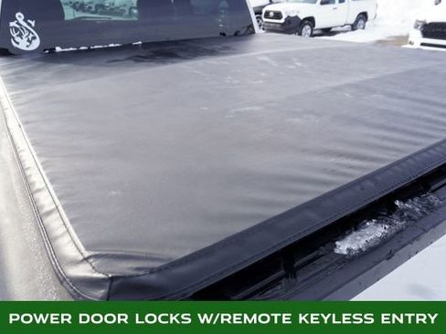 Used 2010 GMC Sierra 1500 SLE image 5