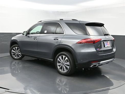 Used 2022 Mercedes-Benz GLE 350 4MATIC w/ Premium Package image 26