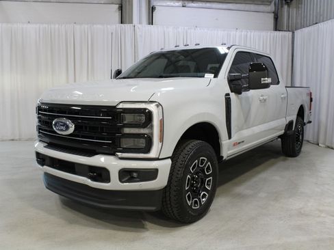 New 2026 Ford F350 Platinum AWD/4WD image 36