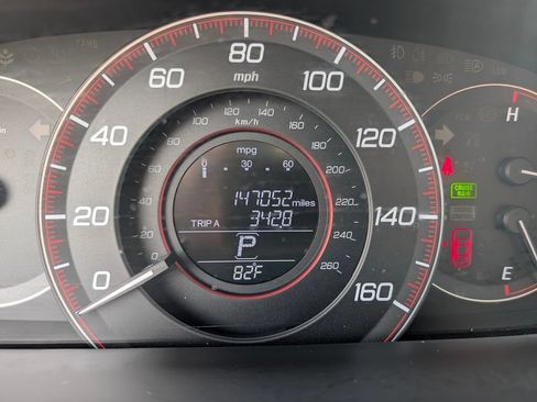 Used 2015 Honda Accord Sport image 10