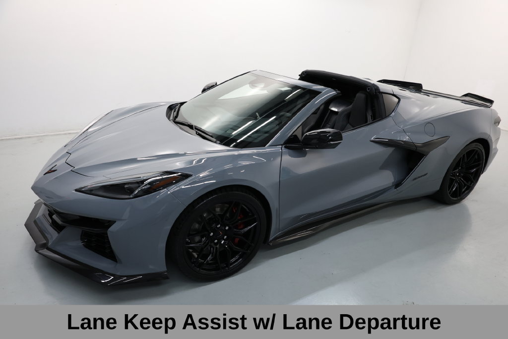 Used 2024 Chevrolet Corvette Z06 w/ Stealth Interior Trim Package RWD image 32