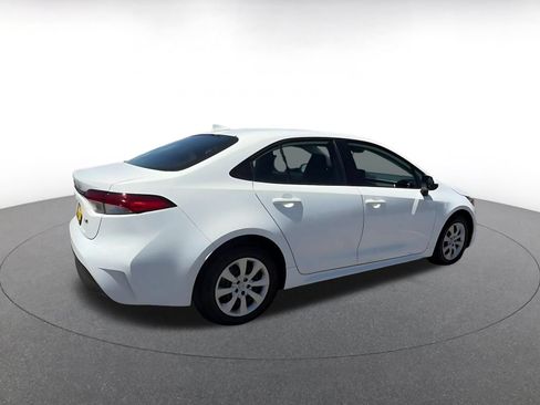 Used 2025 Toyota Corolla LE FWD image 14