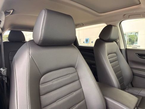Used 2024 Honda CR-V EX-L image 9