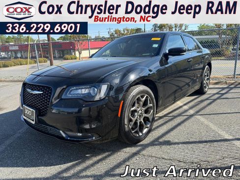 Used 2015 Chrysler 300 S w/ 300S Premium Group image 1