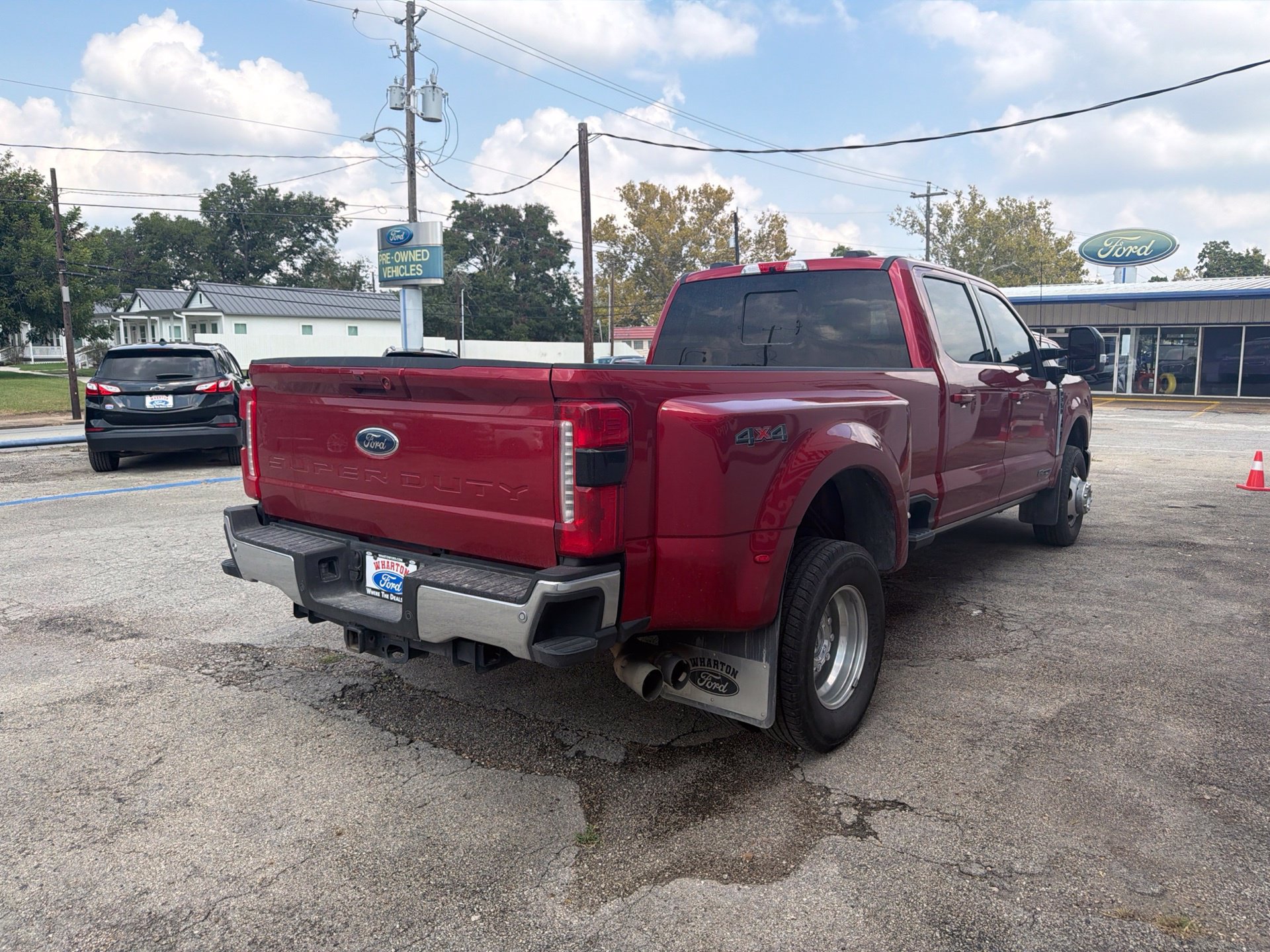 Used 2024 Ford F350 Lariat AWD/4WD image 4