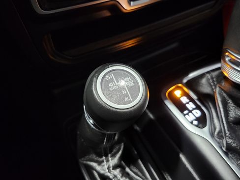 Used 2023 Jeep Wrangler Sahara w/ Cold Weather Group image 11