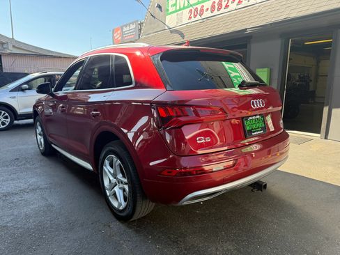 Used 2018 Audi Q5 2.0T Premium Plus w/ Premium Plus Package AWD/4WD image 6