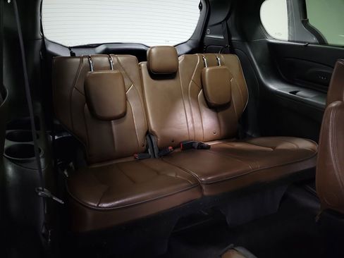 Used 2020 Chrysler Pacifica Limited image 27