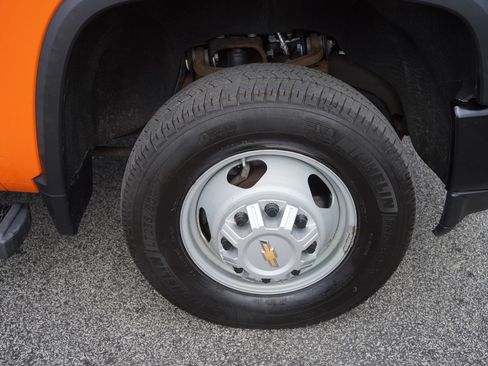 Used 2021 Chevrolet Silverado 3500 W/T w/ WT Convenience Package AWD/4WD image 44