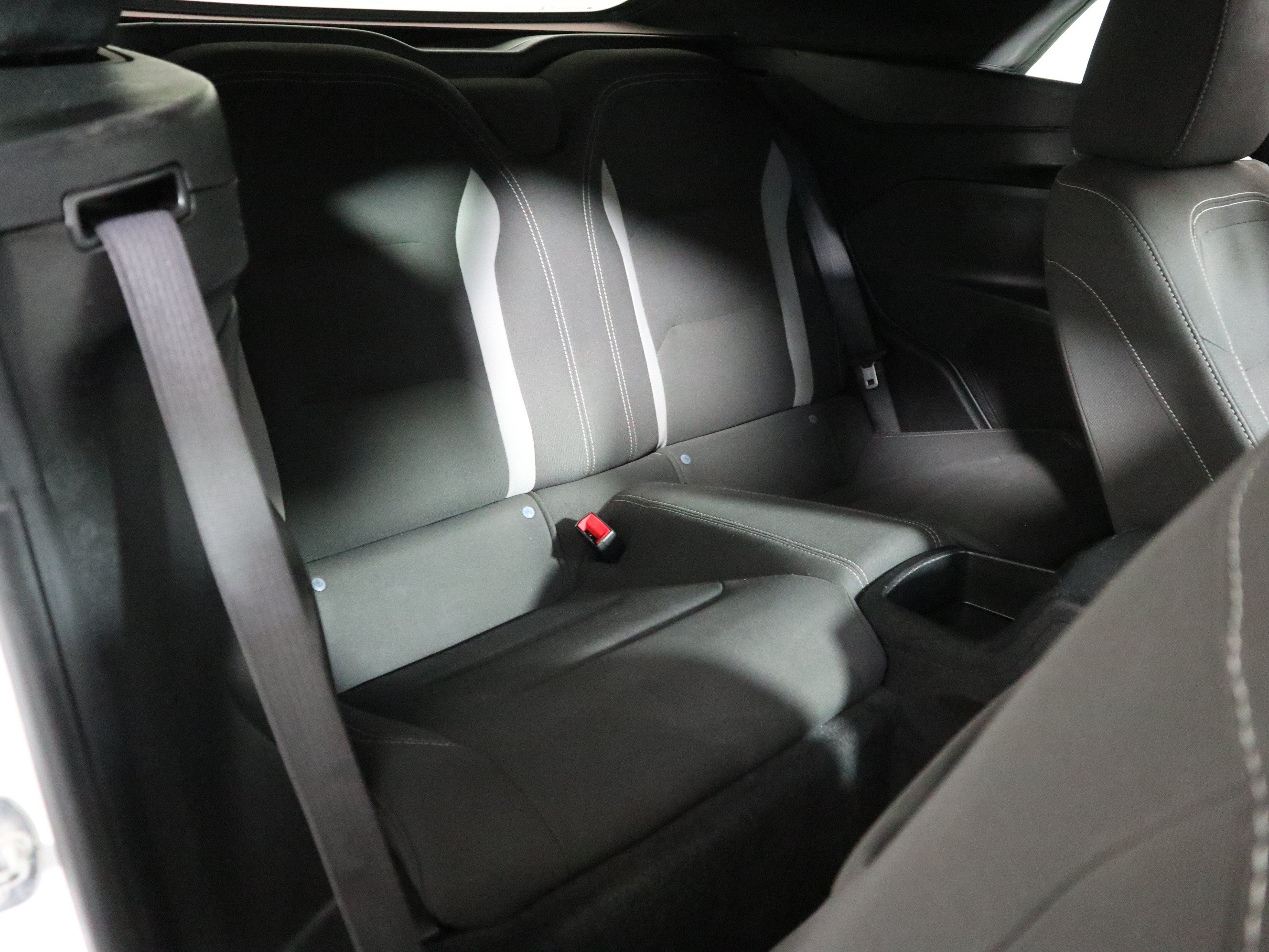 Used 2020 Chevrolet Camaro LT RWD image 20