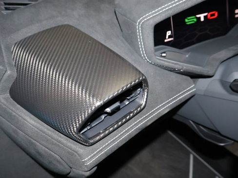 Used 2021 Lamborghini Huracan STO image 70