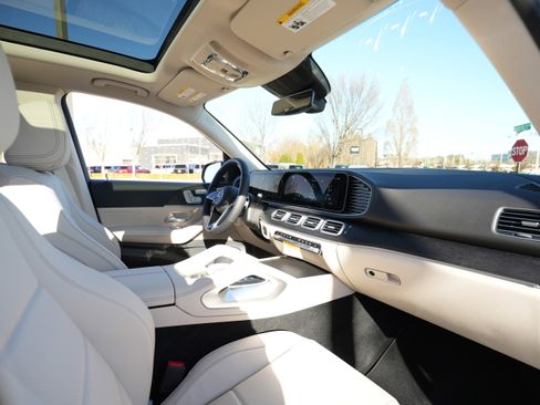 New 2026 Mercedes-Benz GLE 450 4MATIC image 40