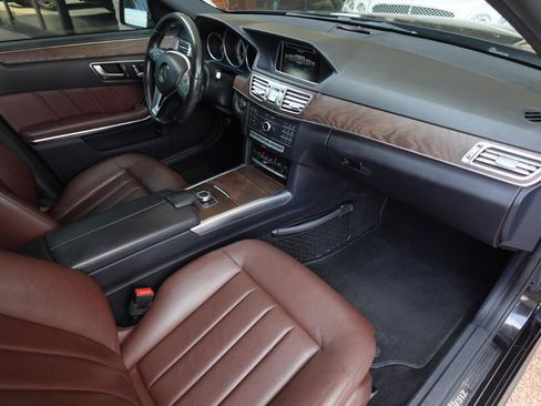 Used 2016 Mercedes-Benz E 350 Sedan image 8