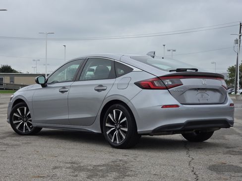 Used 2023 Honda Civic EX-L image 15