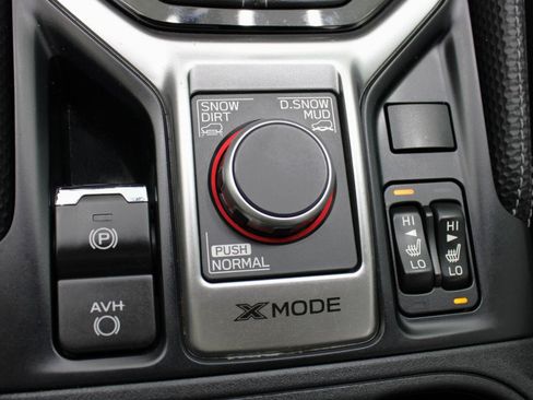Used 2019 Subaru Forester Limited AWD/4WD image 59